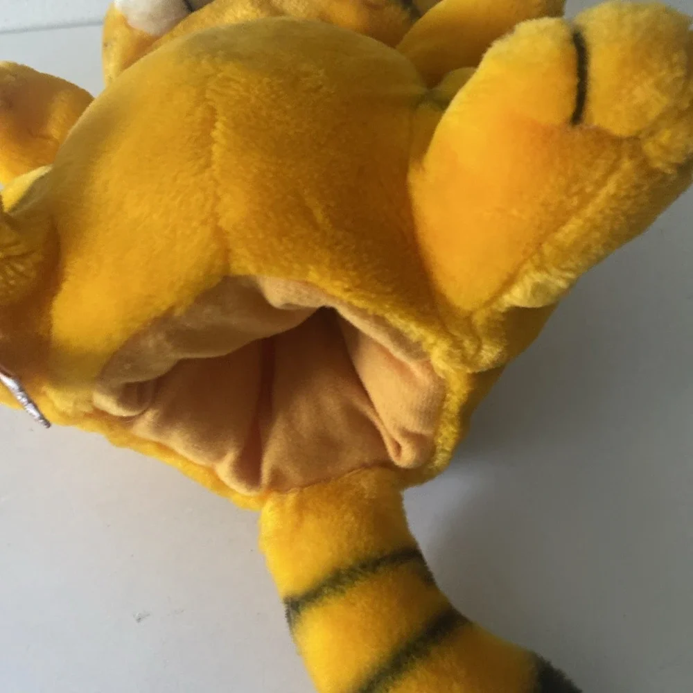 Garfield Cat Puppet 12 Inch Stuffed Plush Doll Figure Toy VTG Show Movie Dakin - Picture 9 of 9